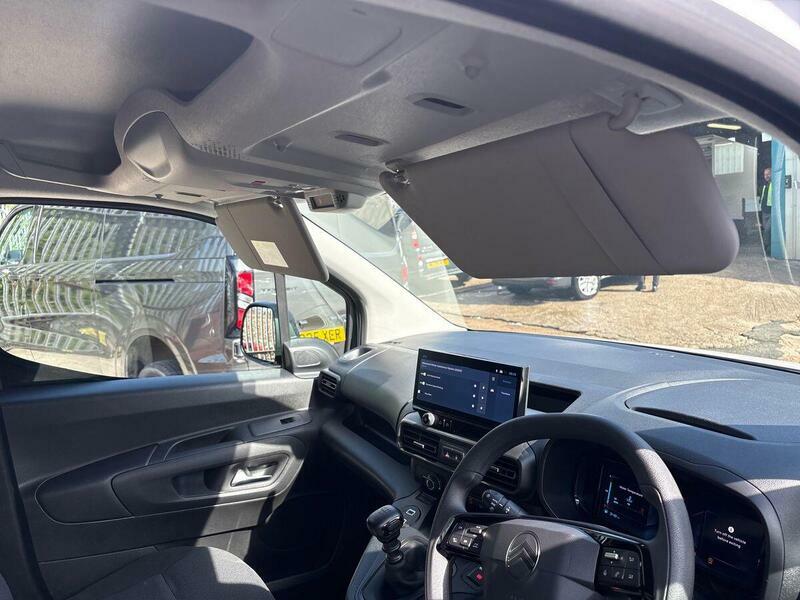 Citroen Berlingo Enterprise White #43