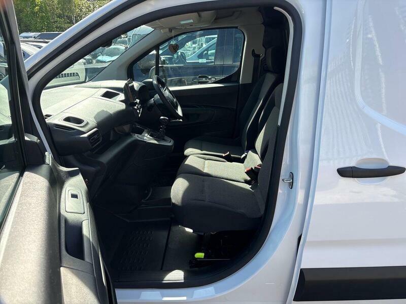 Citroen Berlingo Enterprise White #49