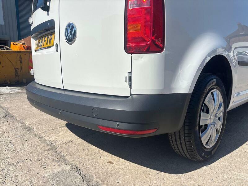Volkswagen Caddy C20 Panel Van Highline Swb Eu6 102 Ps 2.0 Tdi Bmt  #57