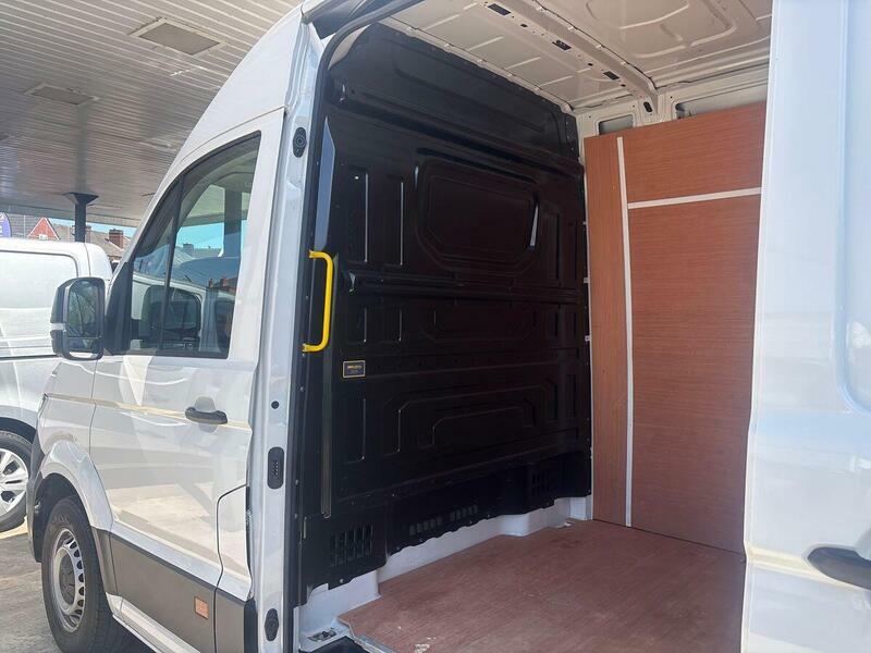 Volkswagen Crafter Cr35 Commerce Mwb 140Ps Digital Cockpitapp Conne Silver #23