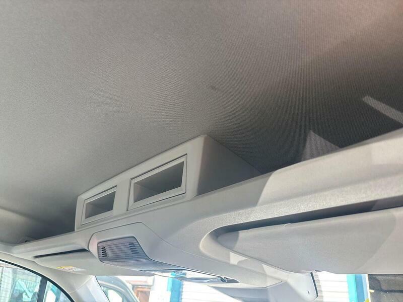 Volkswagen Crafter Cr35 Panel Van Commerce Plus Mwb 140 Ps 2.0 Tdi 6S White #25