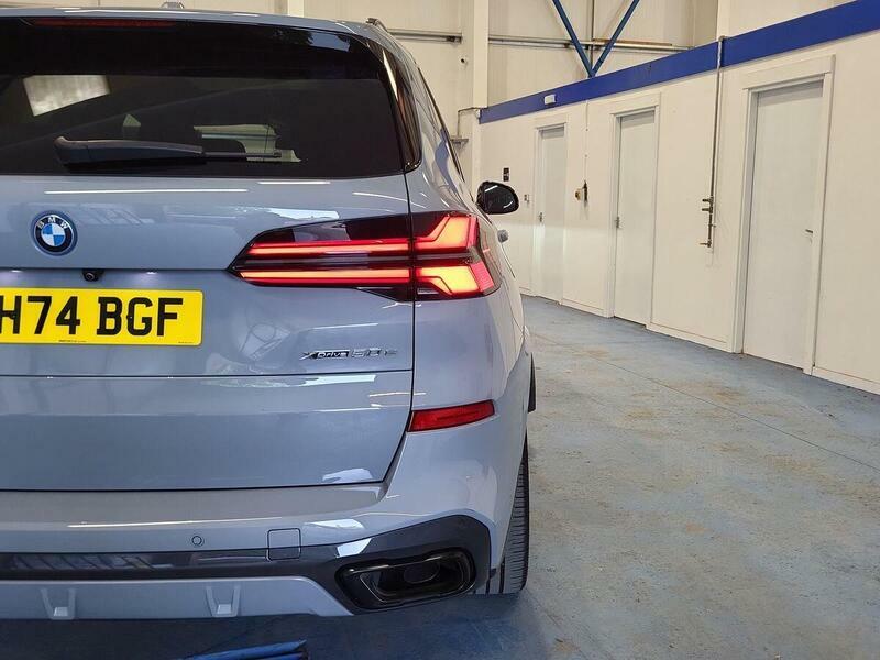 BMW X5 Xdrive50e M Sport Black #25