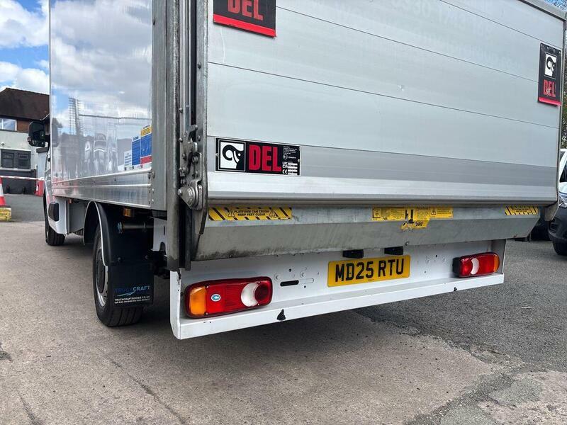 Renault Master Advance White #21