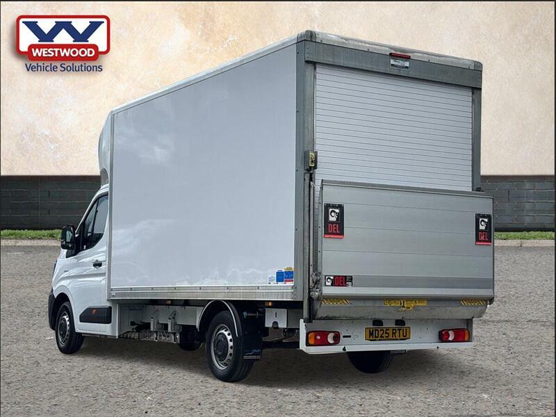 Renault Master Advance White #135