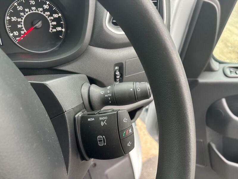 Renault Master Dci 35 Start Panel White #25