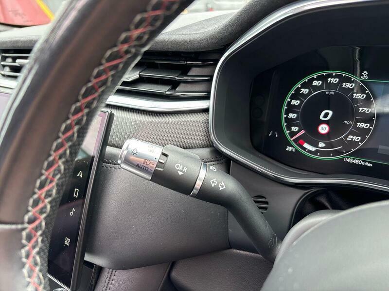 Jaguar F-Pace 2.0 D200 Mhev R-dynamic Se Awd Euro 6 Ss 5  #53