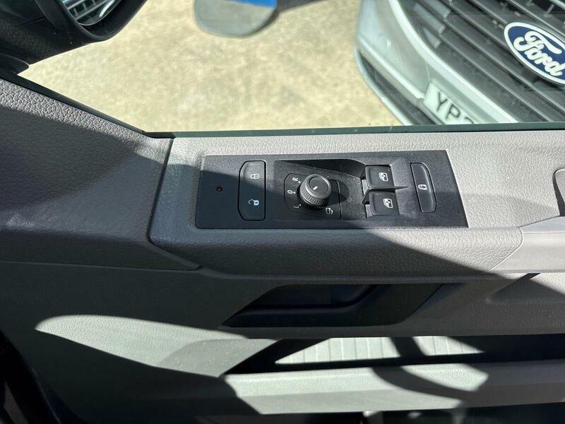 Volkswagen Transporter Highline Grey #40