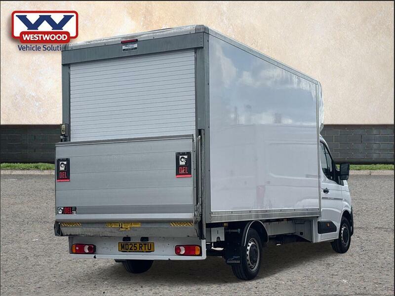 Renault Master Lm35 Blue Dci 150 Extra Medium Roof Van  #133
