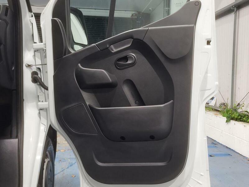 Renault Master Ml35 Energy Dci 145 Business Low Roof Tipper White #17