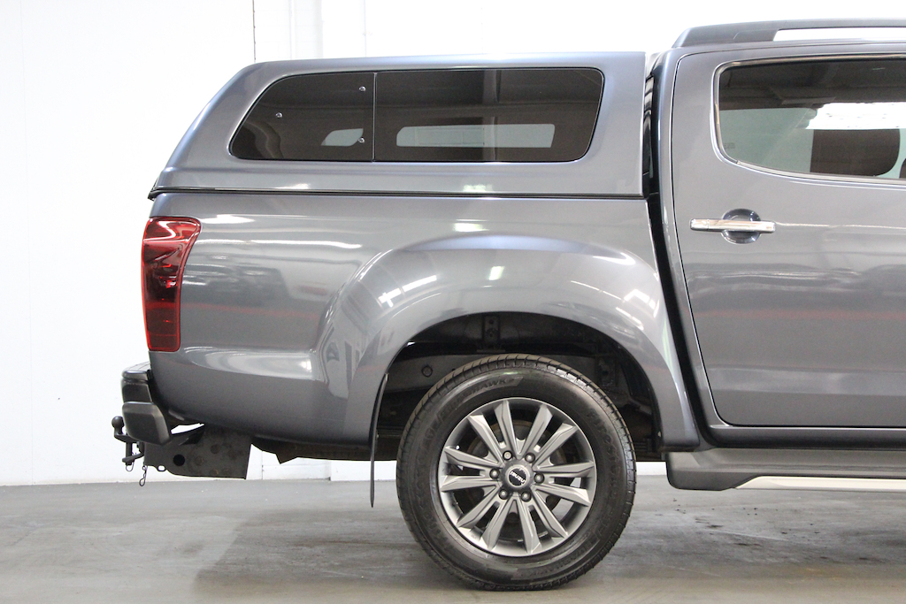 Isuzu D-Max 1.9 Yukon Double Cab 4X4 Grey #4