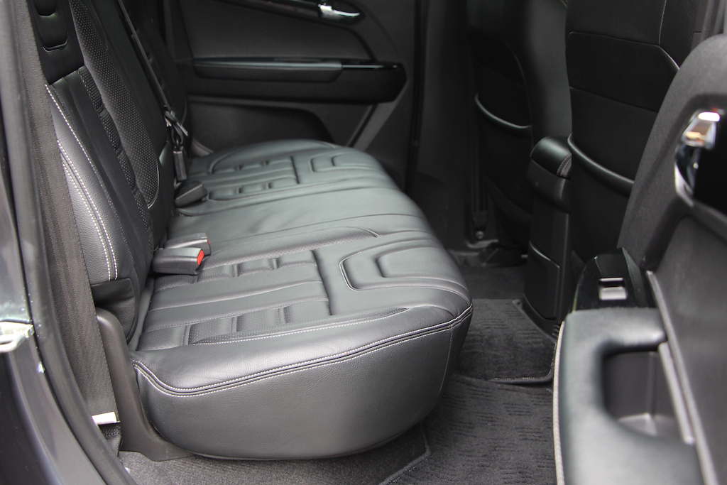 Isuzu D-Max 1.9 Yukon Double Cab 4X4 Grey #32