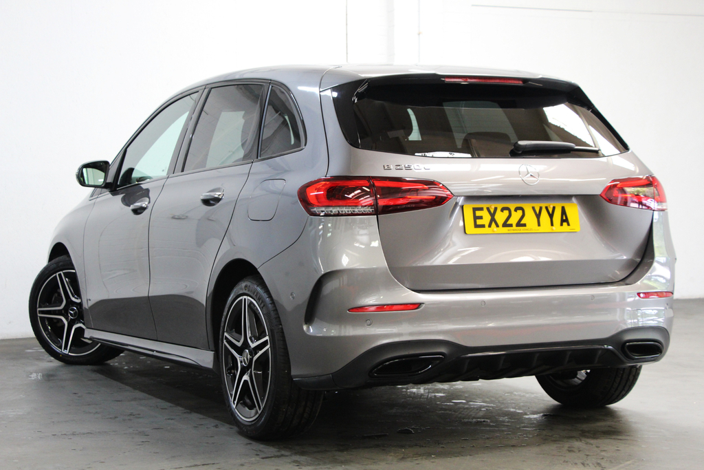 Mercedes-Benz B Class B200 Amg Line Executive  #6