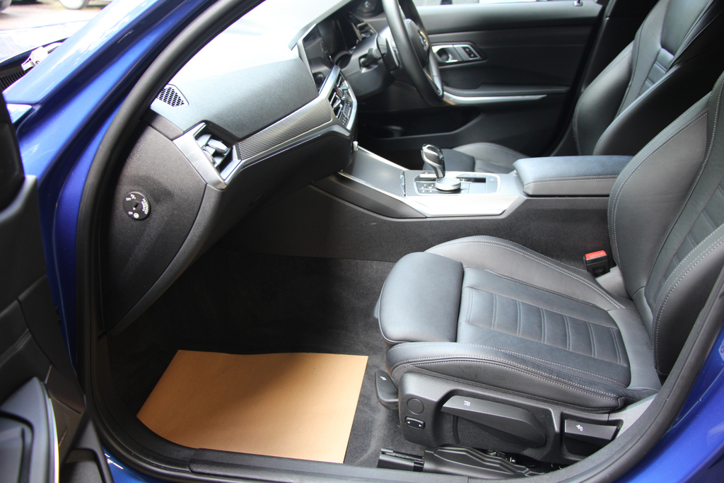 BMW 3 Series 330E Se Pro Step Black #35
