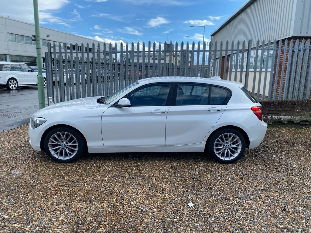 BMW 1 Series 118D Urban Step White #2