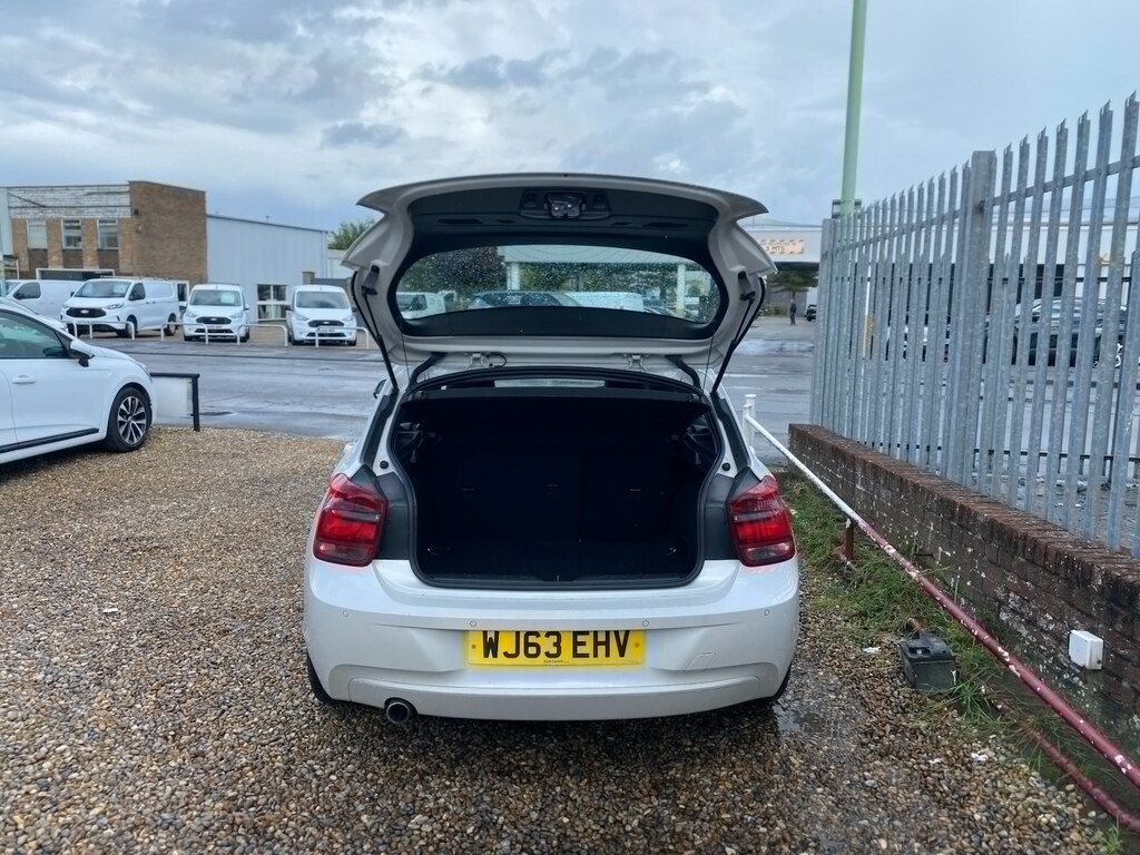 BMW 1 Series 118D Urban Step White #5