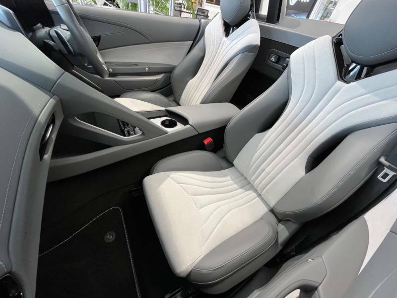 MG Cyberster 250Kw Trophy Single Motor 77 Kwh Yellow #18