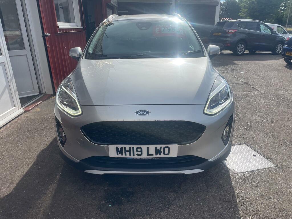 Ford Fiesta Active 1 Silver #4