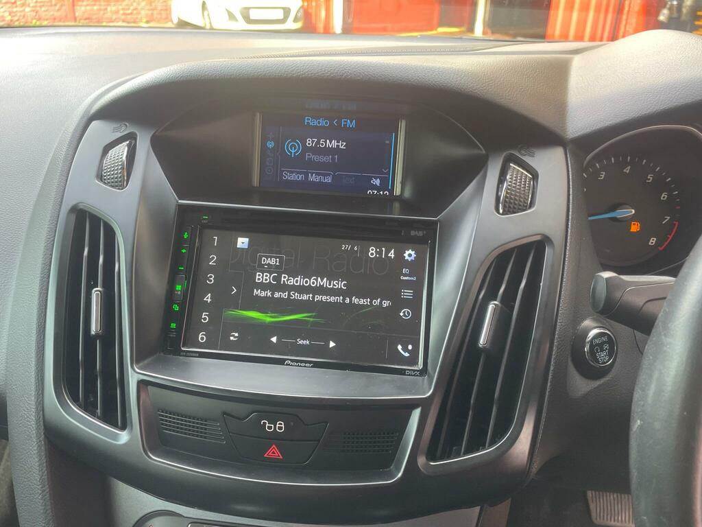 Ford Focus 1.0T Ecoboost Zetec Navigator Euro 5 Ss Black #7