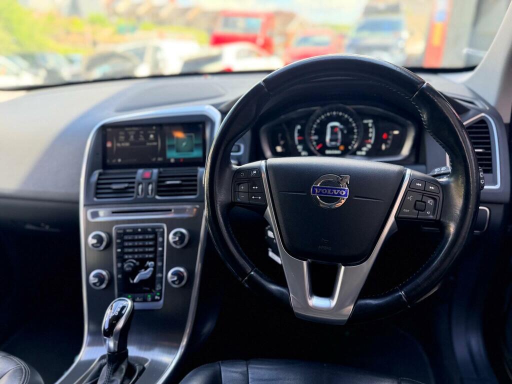 Volvo XC60 Suv 2.4 D5 Se Lux Nav Geartronic Awd Euro 5 2 KU64MTY Black #6