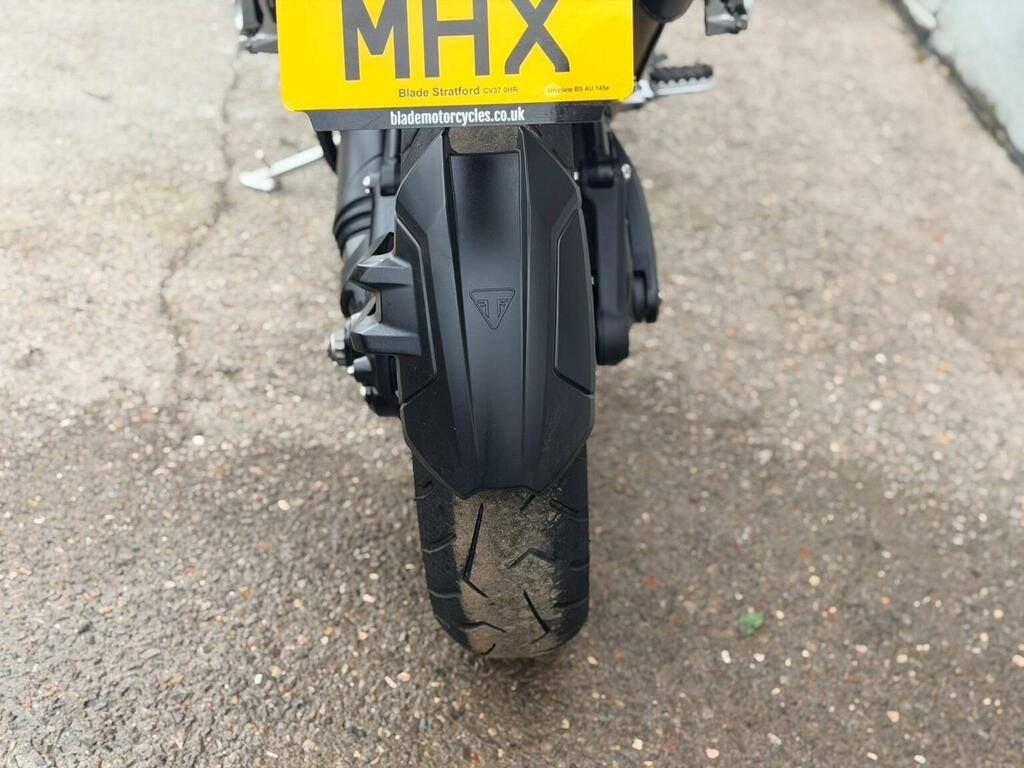 Triumph  Street Triple Rs 19My Silver #17