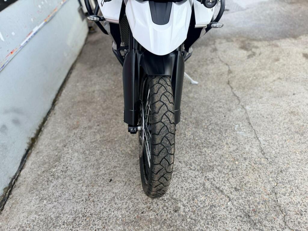 Triumph  Xrx Black #3