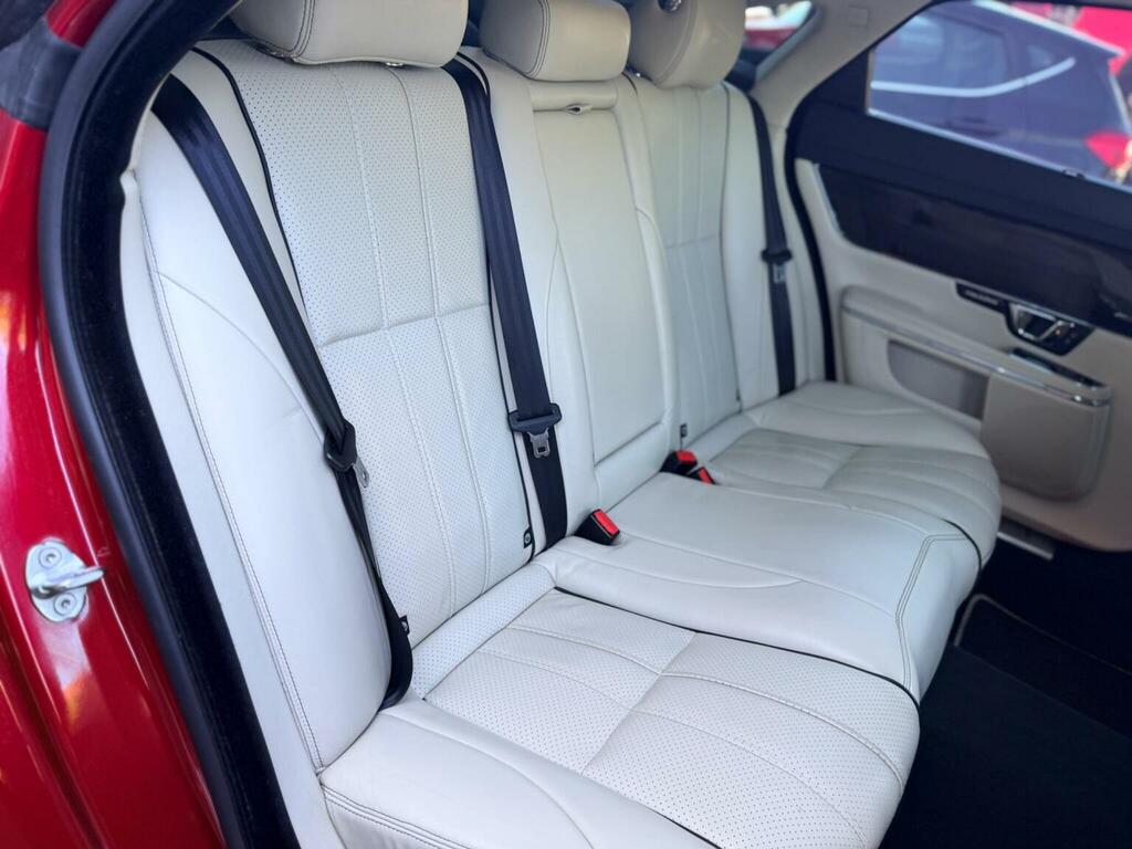 Jaguar XJ Saloon 3.0 D V6 Portfolio 201414 Blue #35