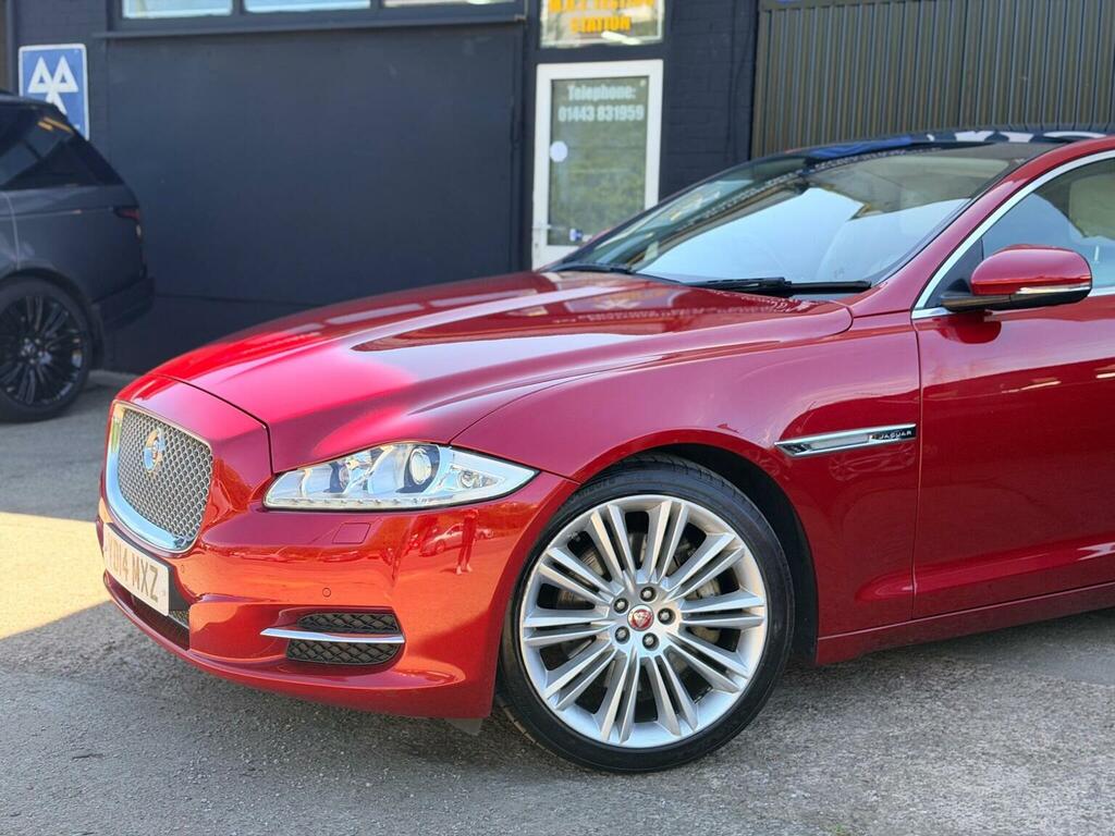 Jaguar XJ Saloon 3.0 D V6 Portfolio 201414 Blue #13