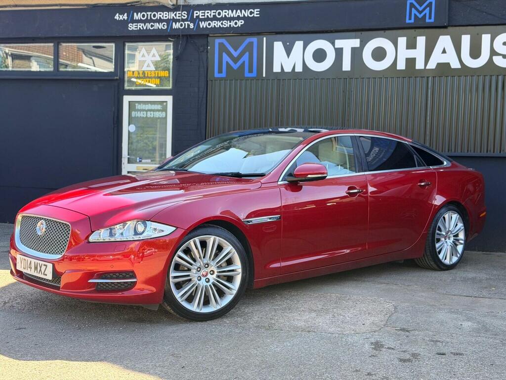 Jaguar XJ Saloon 3.0 D V6 Portfolio 201414 Blue #12