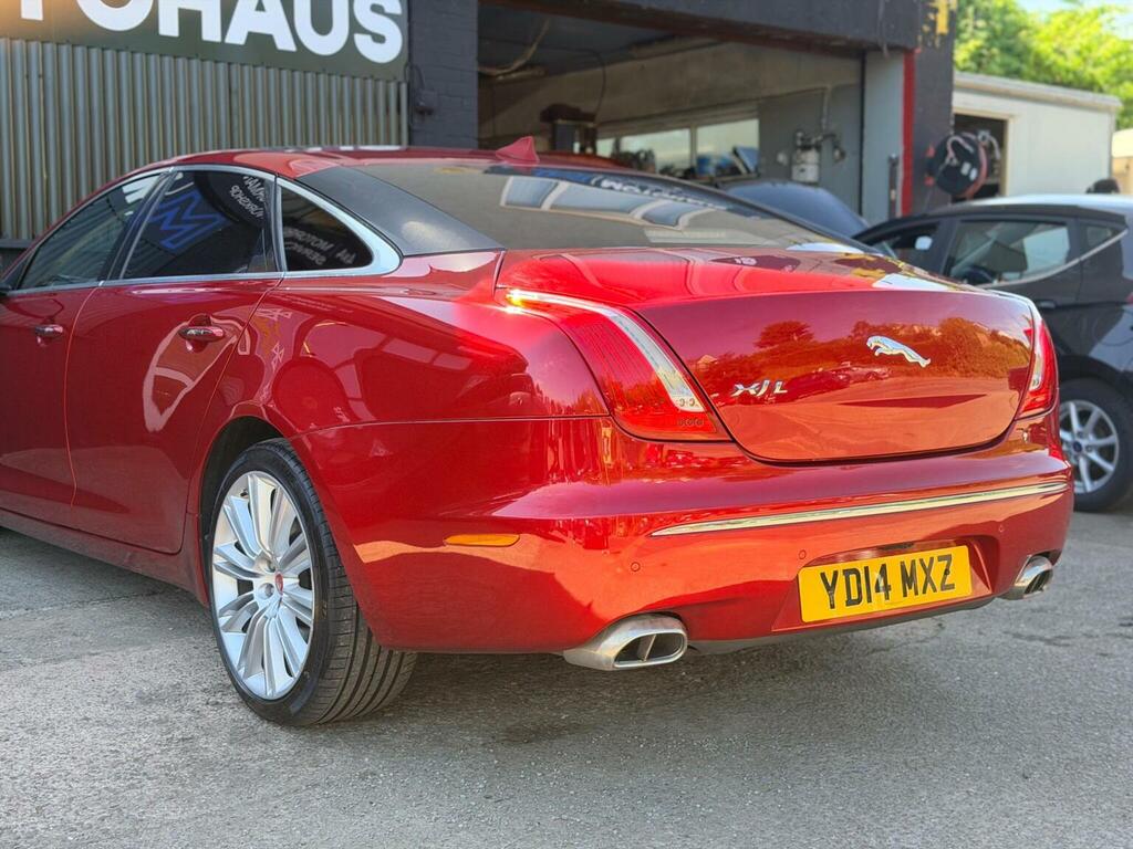 Jaguar XJ Saloon 3.0 D V6 Portfolio 201414 Blue #10