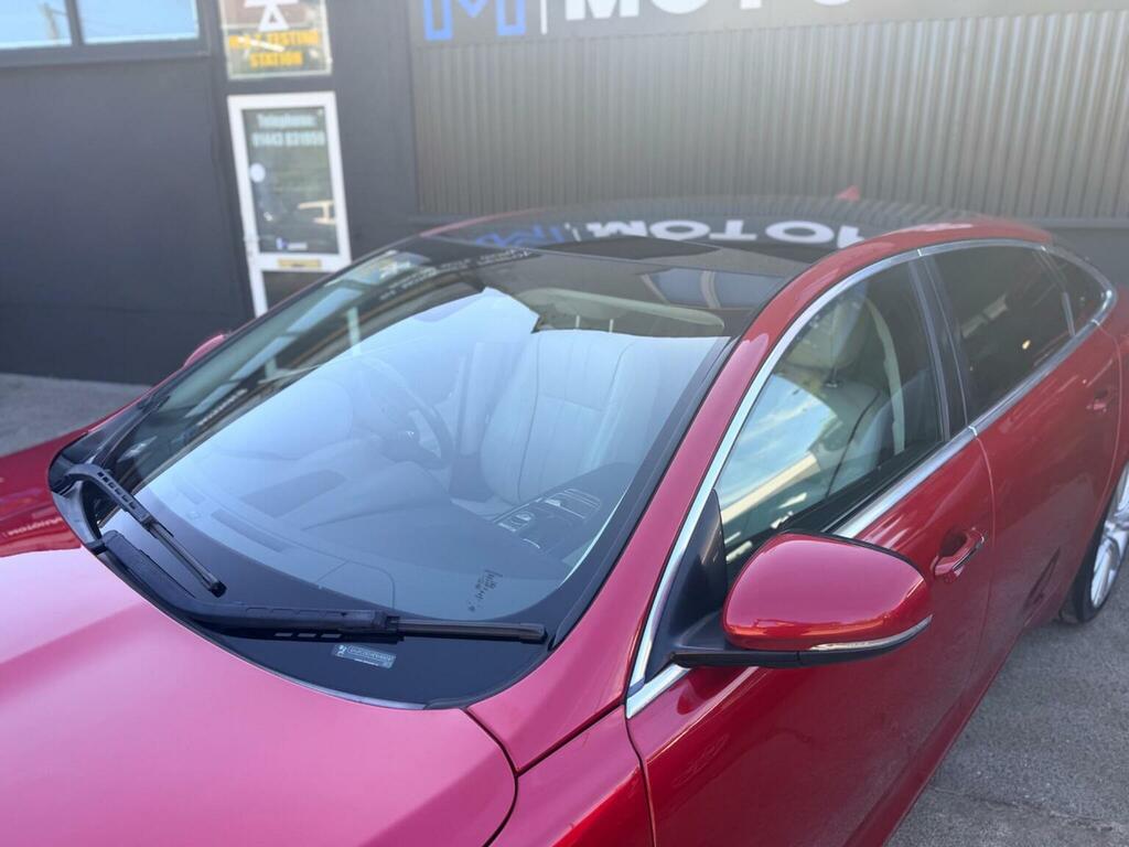 Jaguar XJ Saloon 3.0 D V6 Portfolio 201414 Blue #19