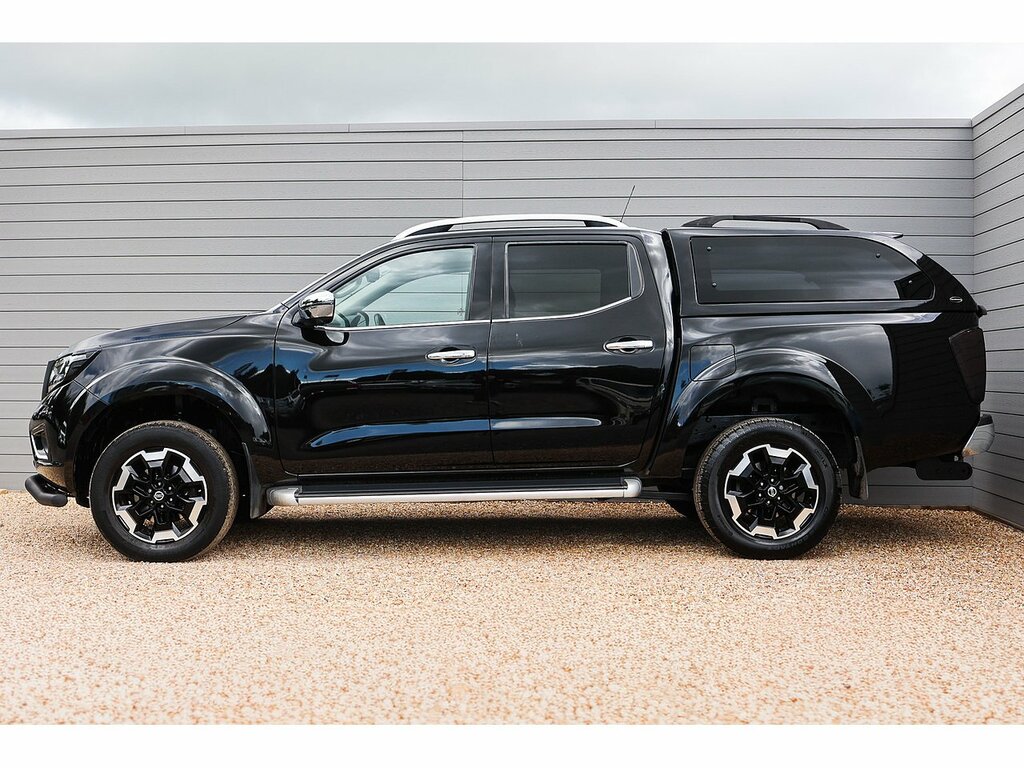 Nissan Navara Dci Tekna Black #5