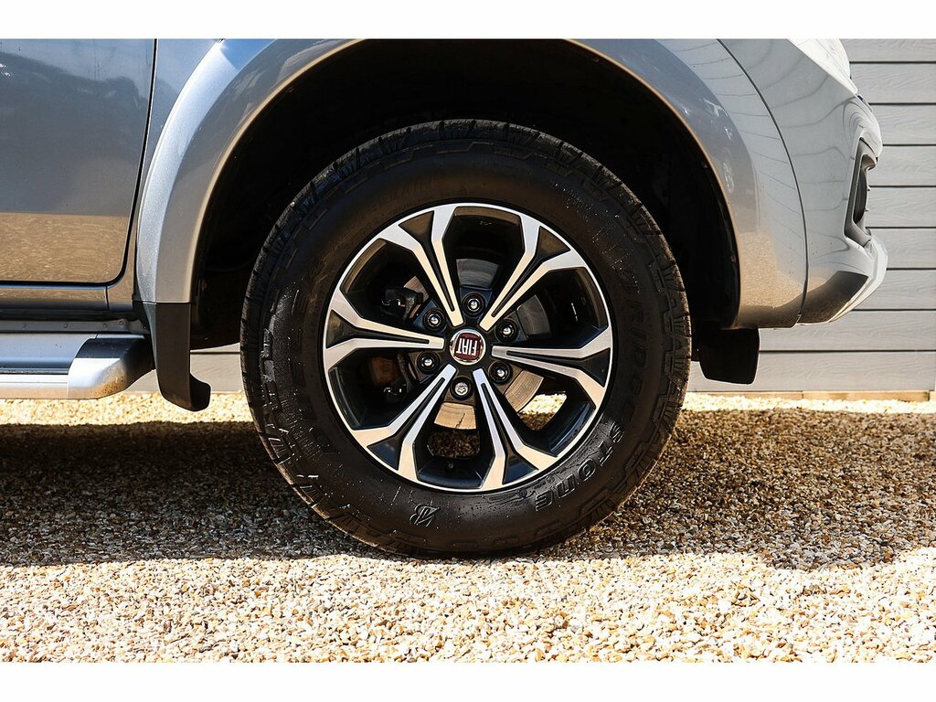 Fiat Fullback 2.4 LX Dcb 180 Bhp Blue #37