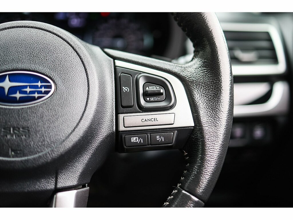 Subaru Forester Forester I Xe Premium E-boxer Awd Cvt Gold #31