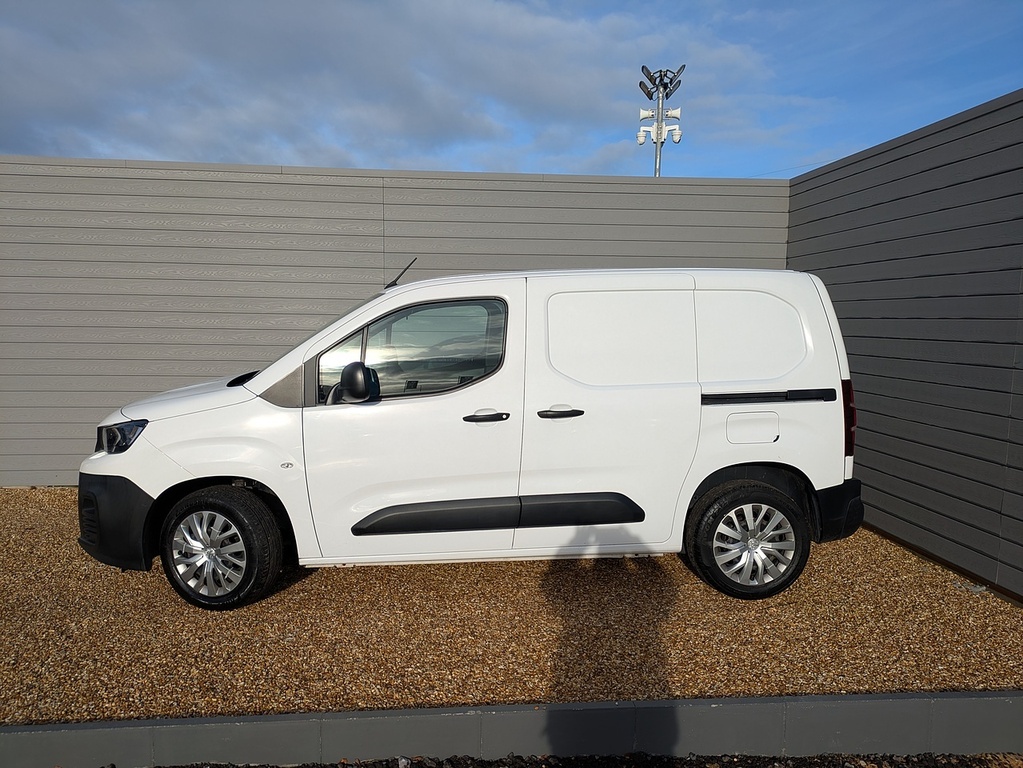 Peugeot Partner Bluehdi 1000 Professional White #6