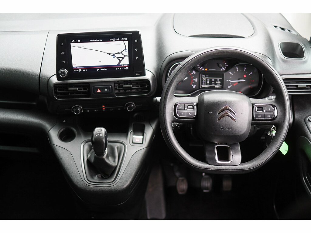 Citroen Berlingo Bluehdi 1000Driver M Black #2