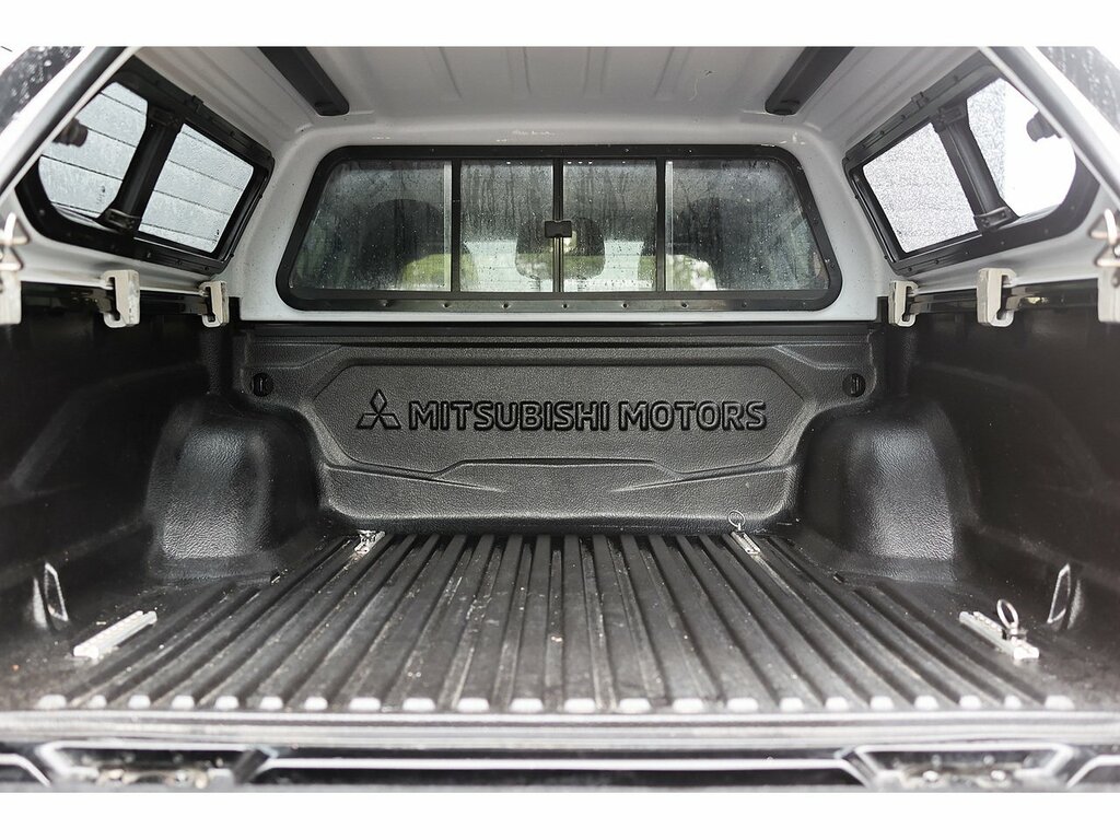 Mitsubishi L200 L200 Barbarian X Di-d Grey #10