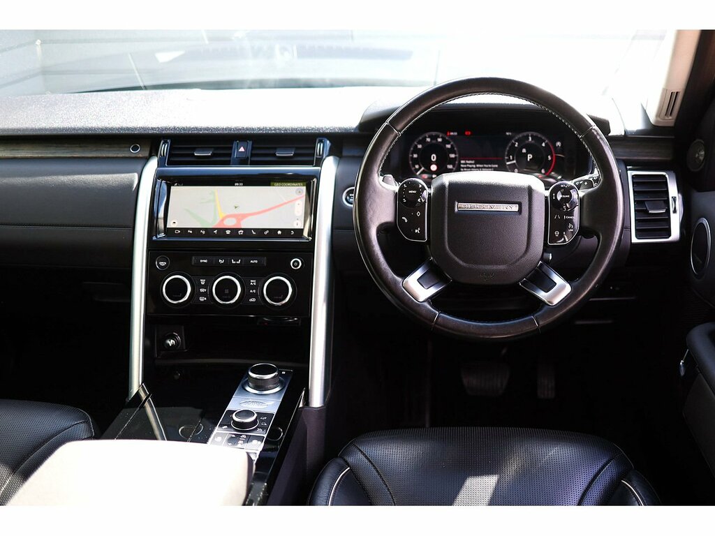 Land Rover Discovery Sd V6 Hse Silver #2