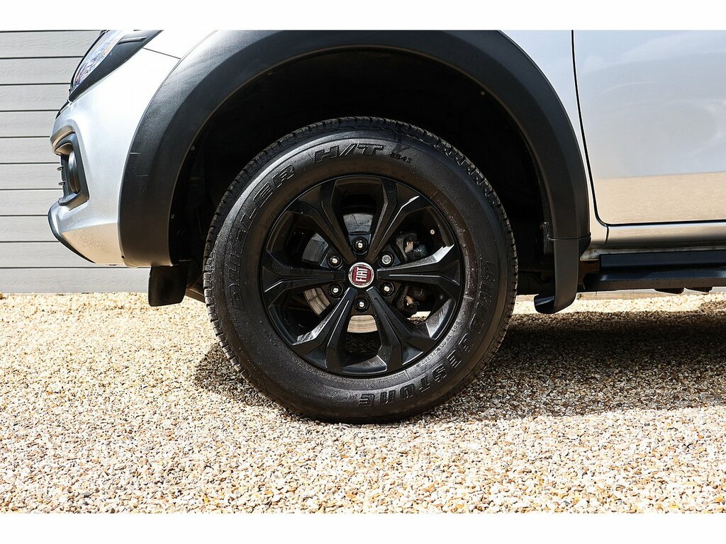 Fiat Fullback Cross Dcb Black #37