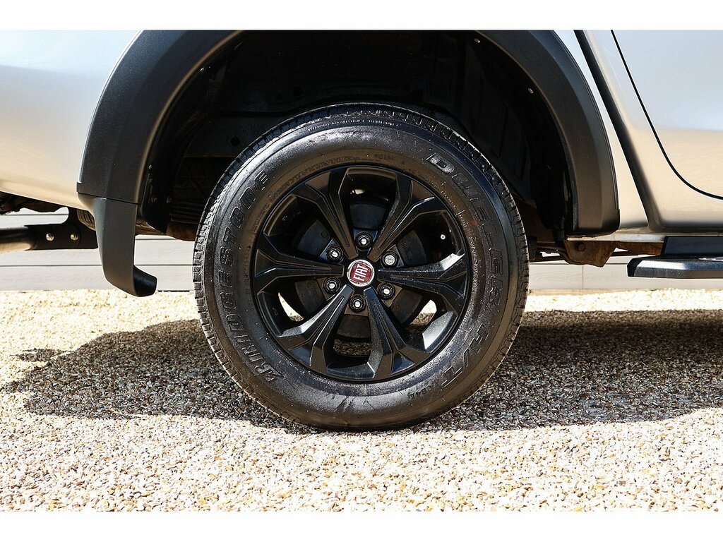 Fiat Fullback Cross Dcb Black #39