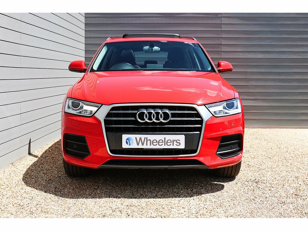 Audi Q3 Tfsi Cod Se Red #4