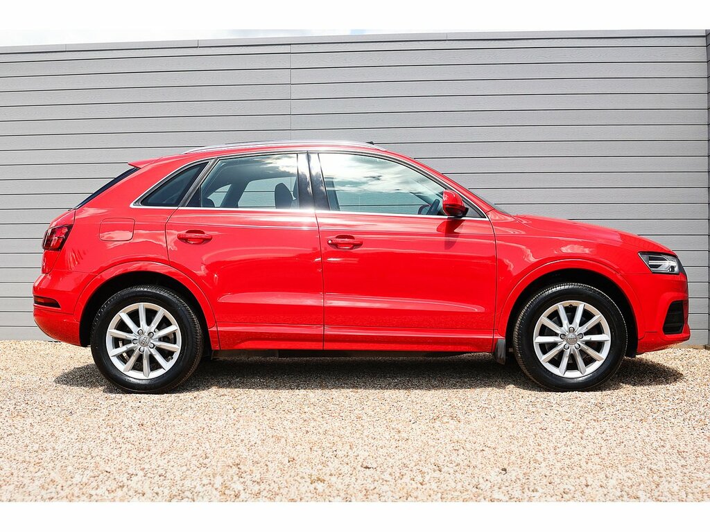 Audi Q3 Tfsi Cod Se Red #6