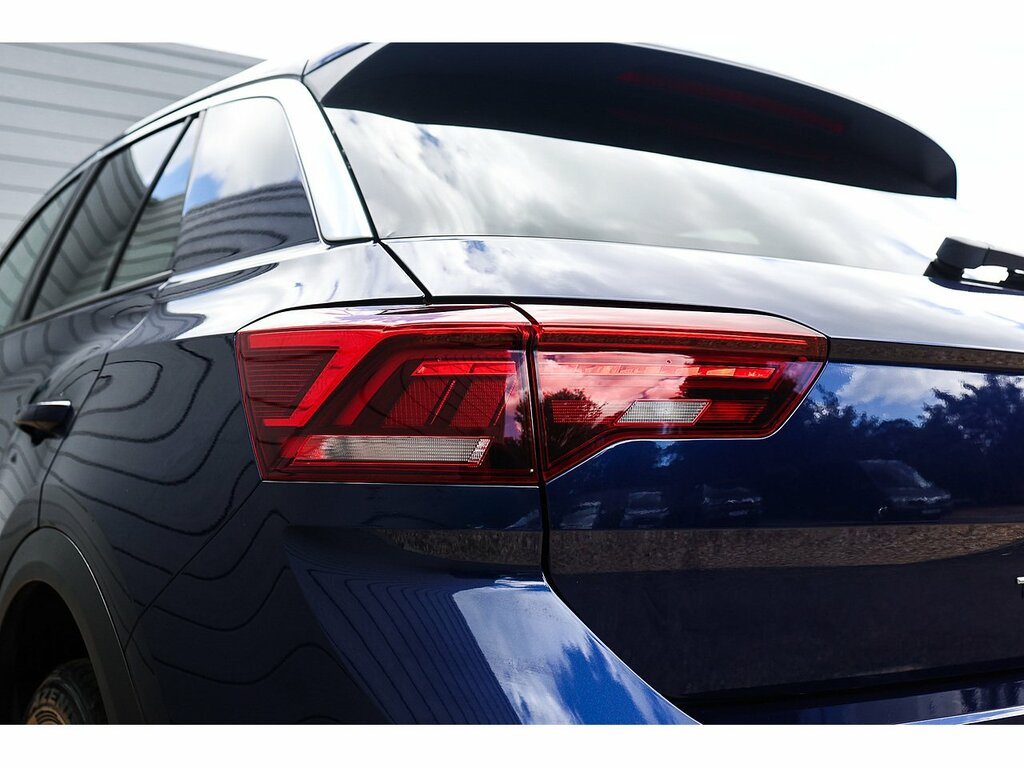 Volkswagen T-Roc Blue #35