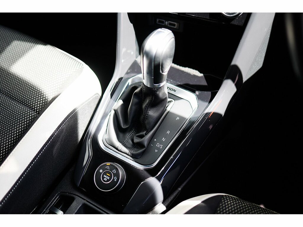 Volkswagen T-Roc Blue #22