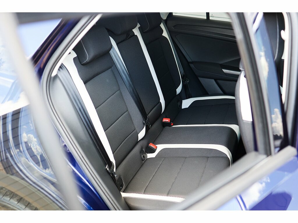 Volkswagen T-Roc Blue #32