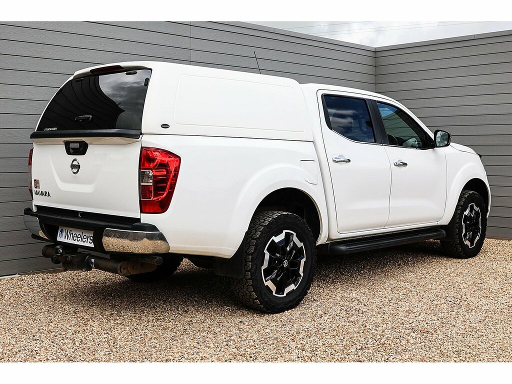 Nissan Navara Dci N-connecta YM70WTG White #3