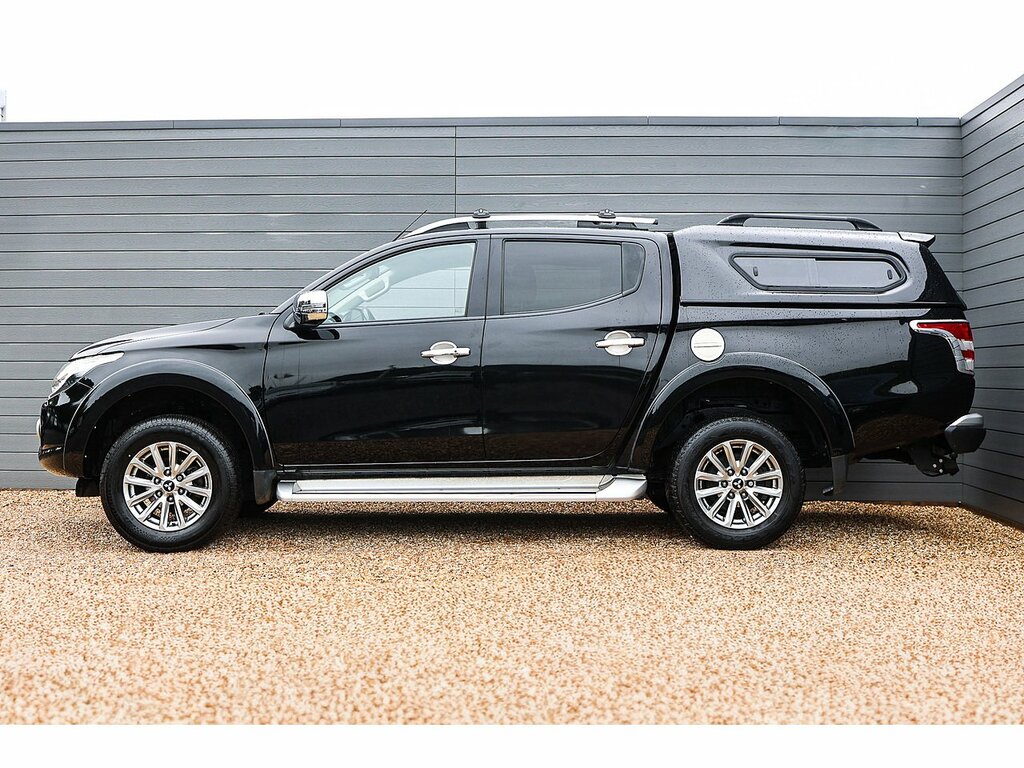 Mitsubishi L200 Di-d Dc Barbarian Black #5