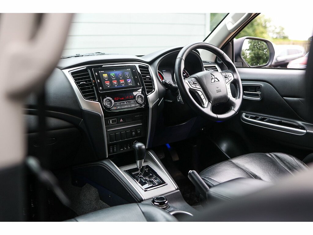 Mitsubishi L200 Pickup Grey #30