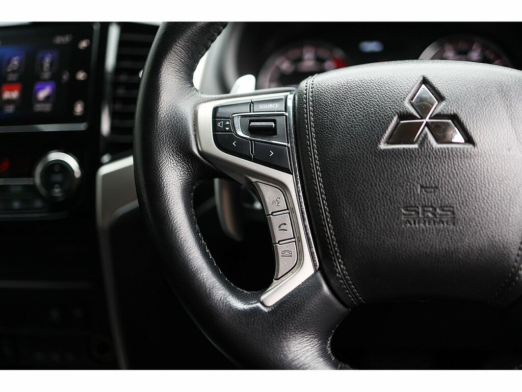 Mitsubishi L200 Pickup Grey #26