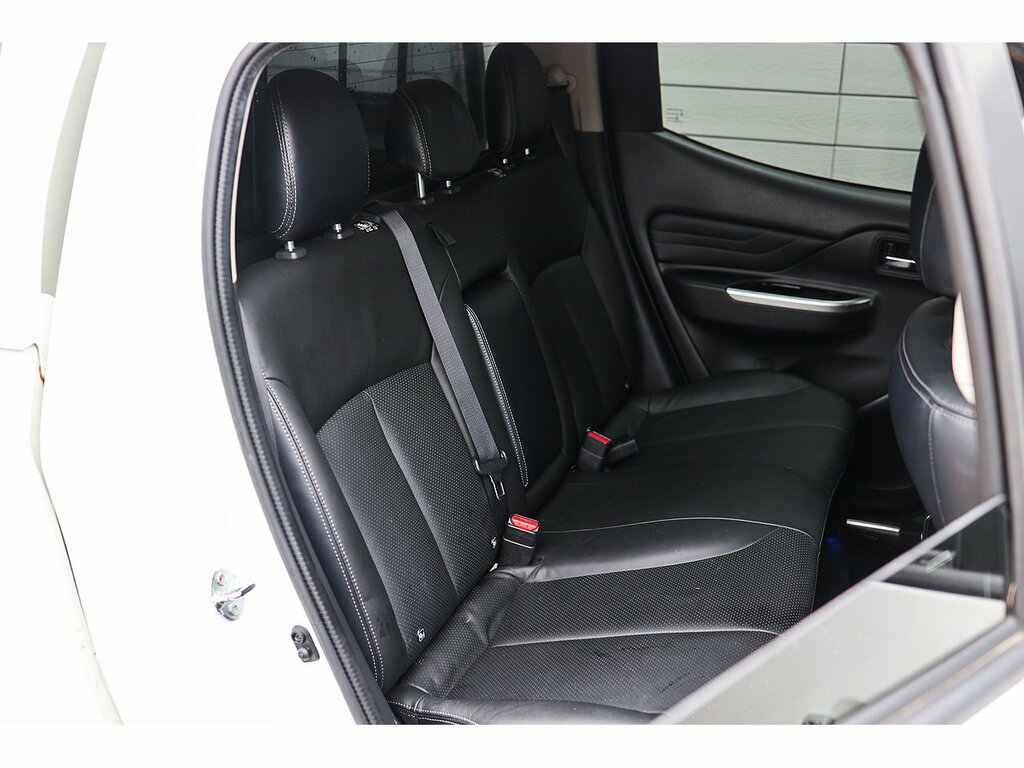 Mitsubishi L200 Pickup Grey #32