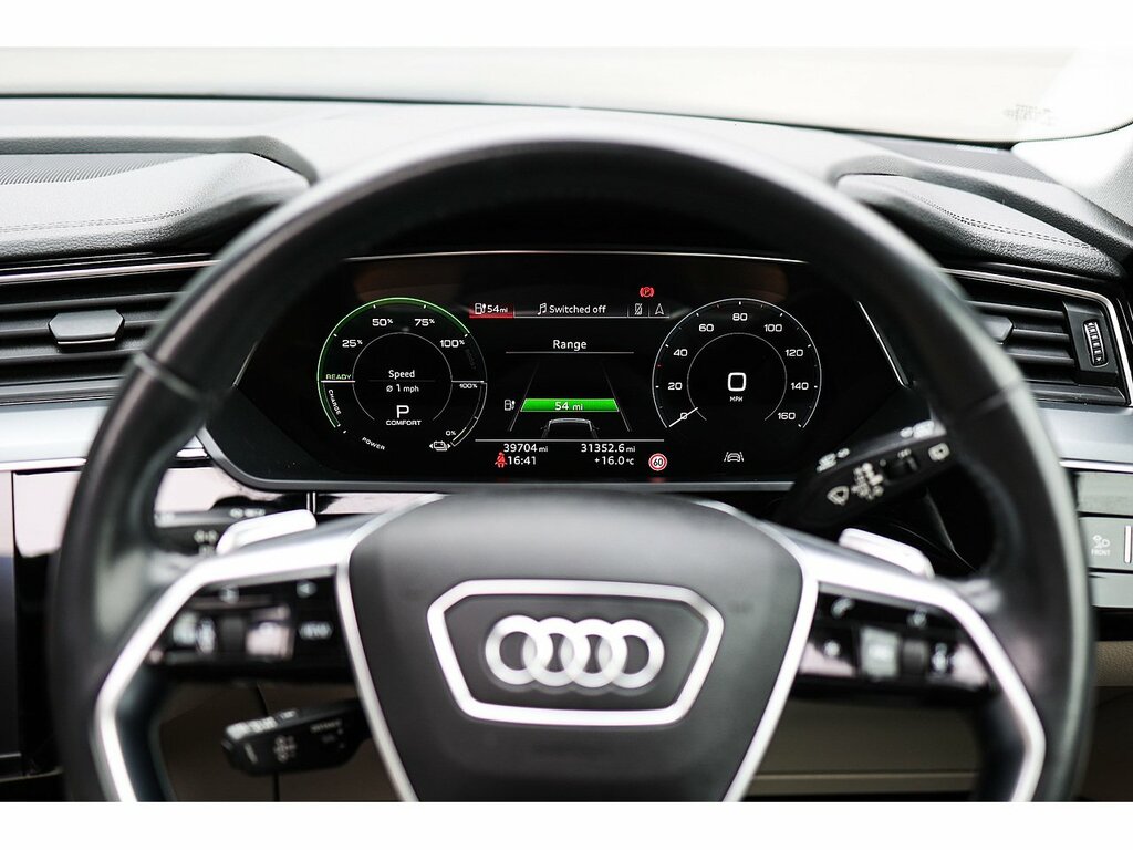 Audi E-tron Launch Edition Grey #23
